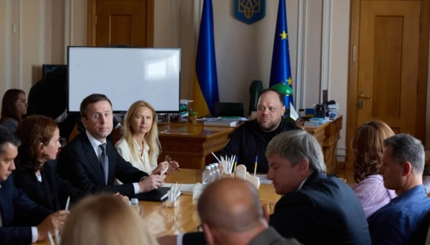Корецький зібрав у Раді нараду щодо бюджету і фінансових зобов’язань 2026–2027