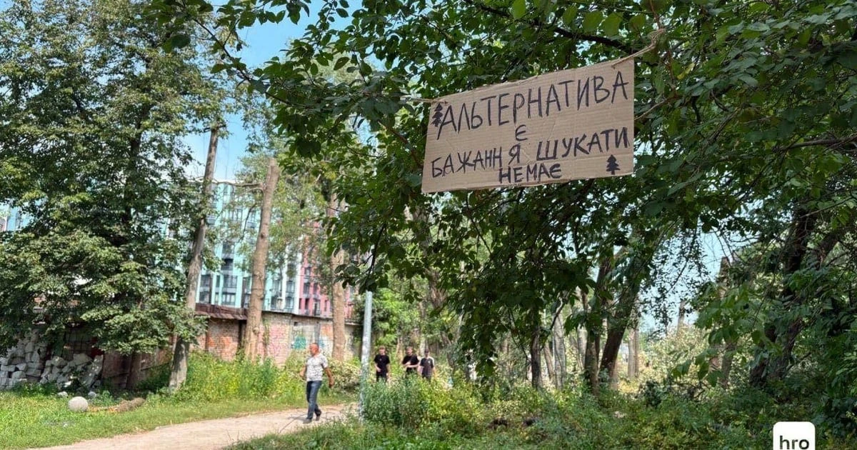 КМДА заявила, що вирубку дерев на Теремках не відновлювали