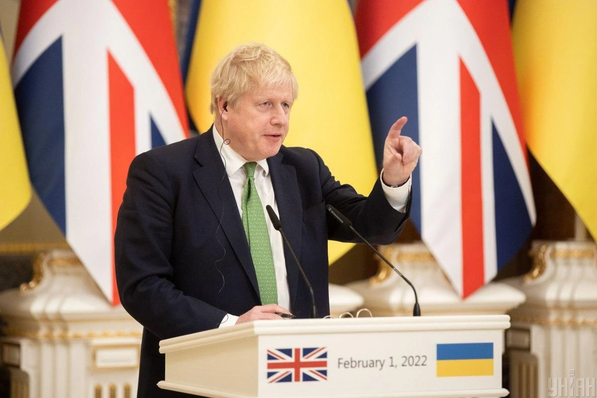 Джонсон закликав передати Україні заморожені російські активи після удару по потягу біля Ягодина